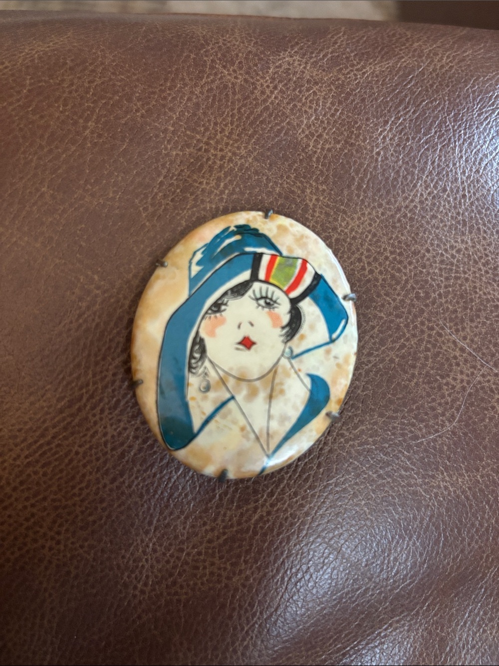 Vintage Art Deco 20s-30s Celluloid Brooch